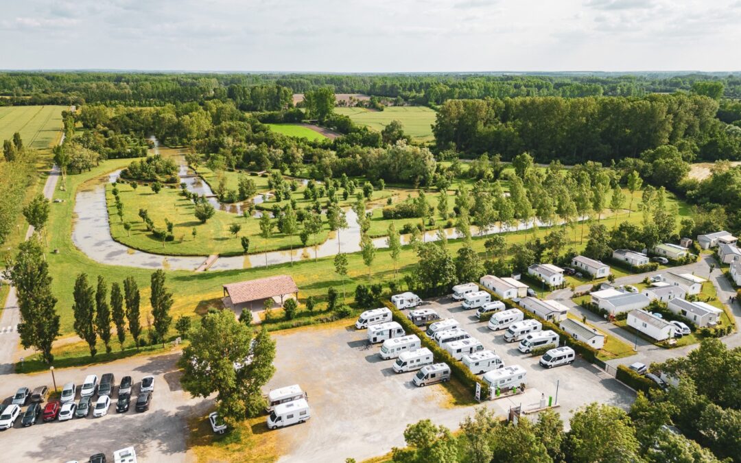 Aquíestoy Caravaning impulsa en FITUR 2026 la gestión inteligente de áreas de autocaravanas en España
